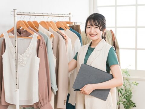 「アパレル販売に強い派遣会社」で初めて派遣で働くメリットは？