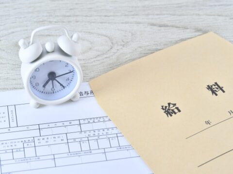 アパレル派遣と正社員、アルバイト　時給＆年収の最新事情
